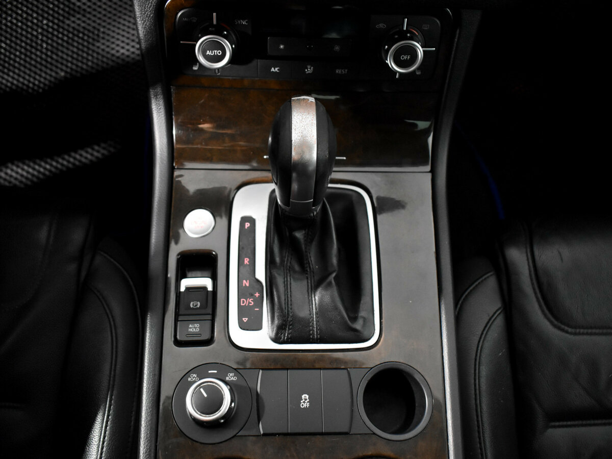 Volkswagen Touareg 2014 года с пробегом. Фото: #7