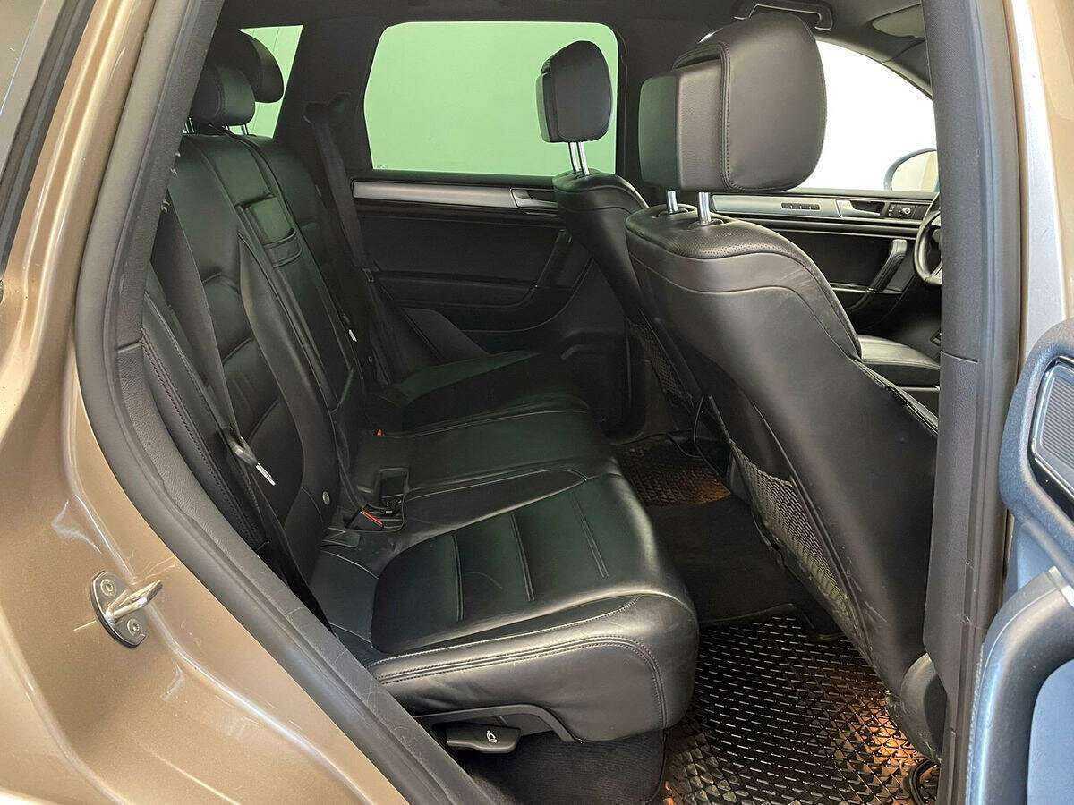 Volkswagen Touareg 2015 года с пробегом. Фото: #6