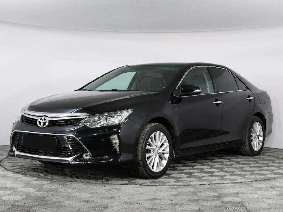 Toyota Camry 2015 года с пробегом. Фото: #0