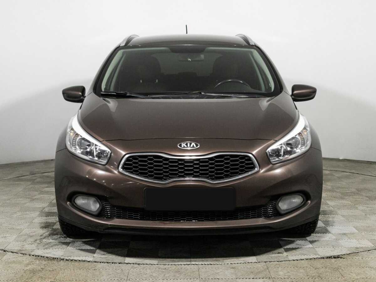 Kia Ceed 2013 года с пробегом. Фото: #1