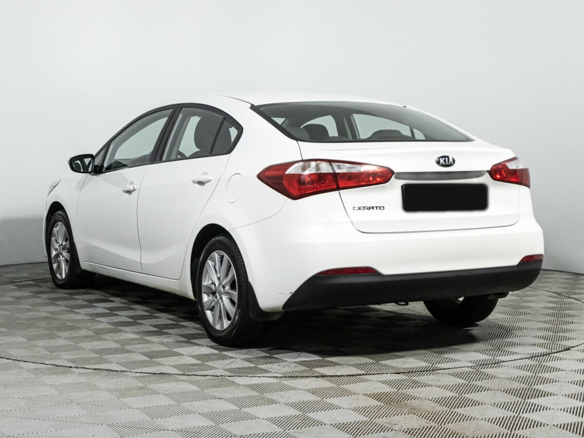 Kia Cerato 2015 года с пробегом. Фото: #6