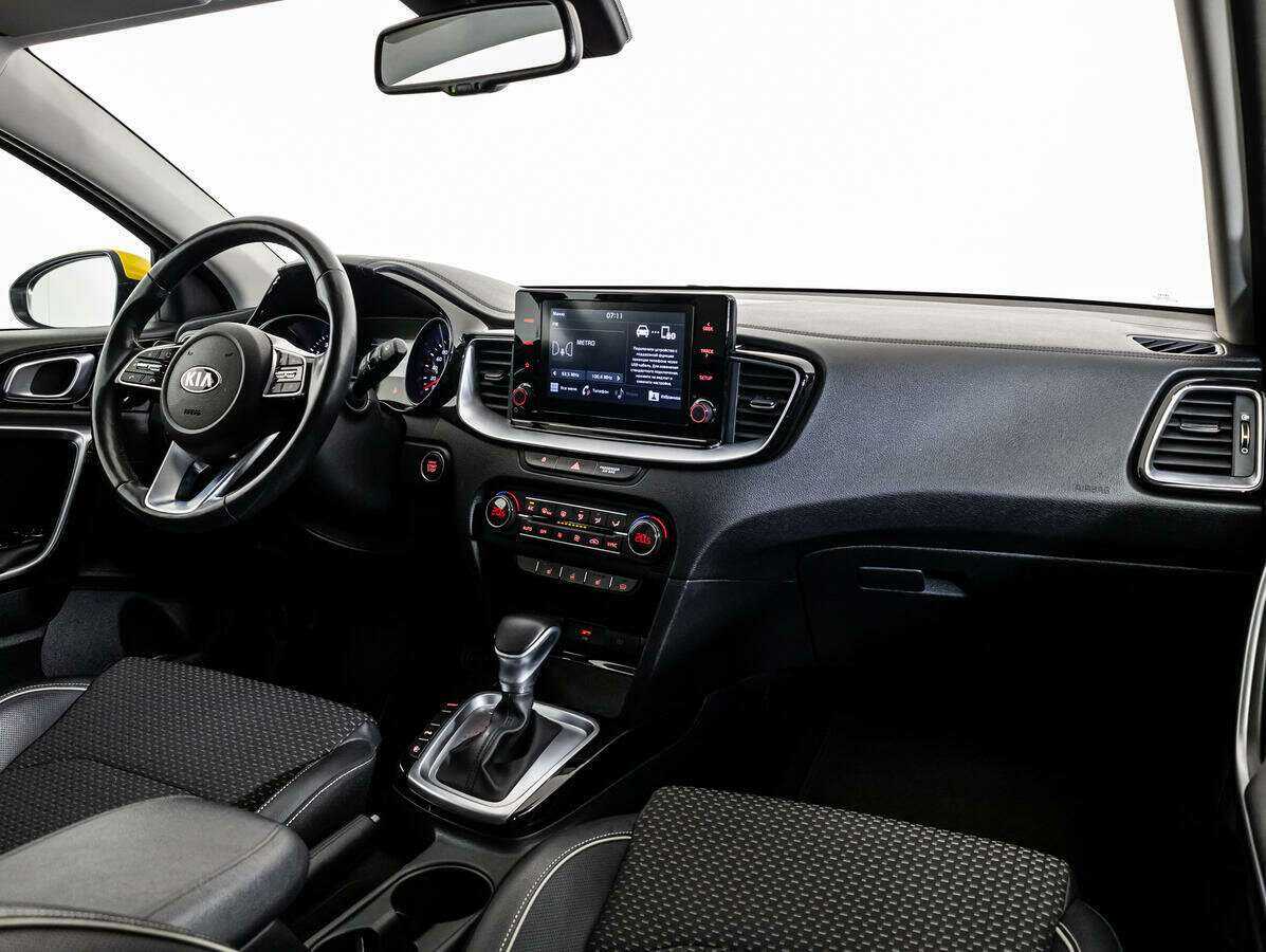 Kia XCeed 2020 года с пробегом. Фото: #7