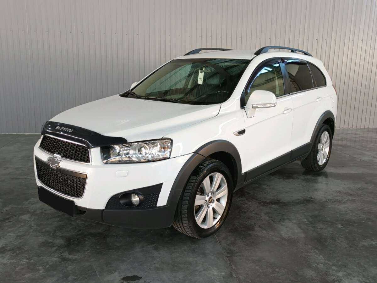 Chevrolet Captiva 2012 года с пробегом. Посмотреть фото