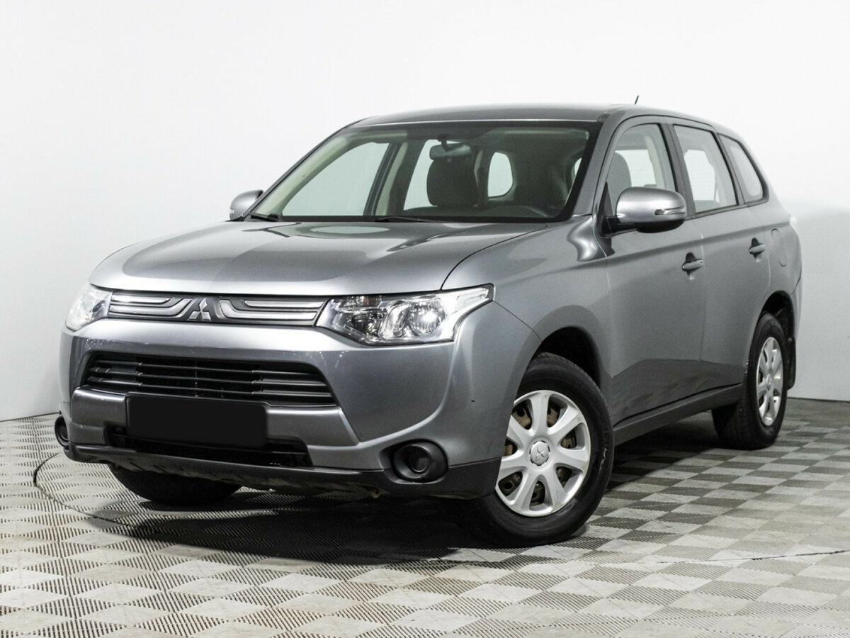 Mitsubishi Outlander 2013 года с пробегом. Фото: #0