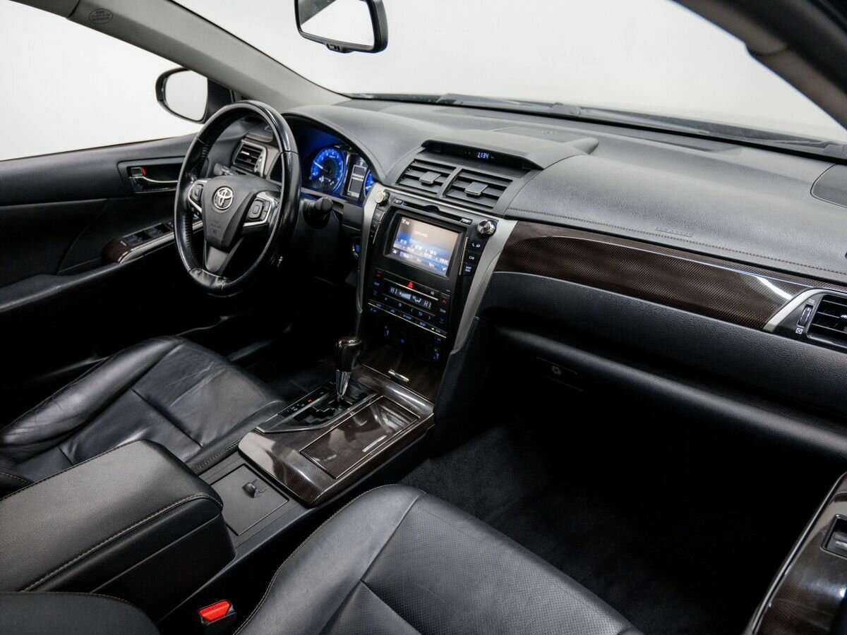 Toyota Camry 2015 года с пробегом. Фото: #6