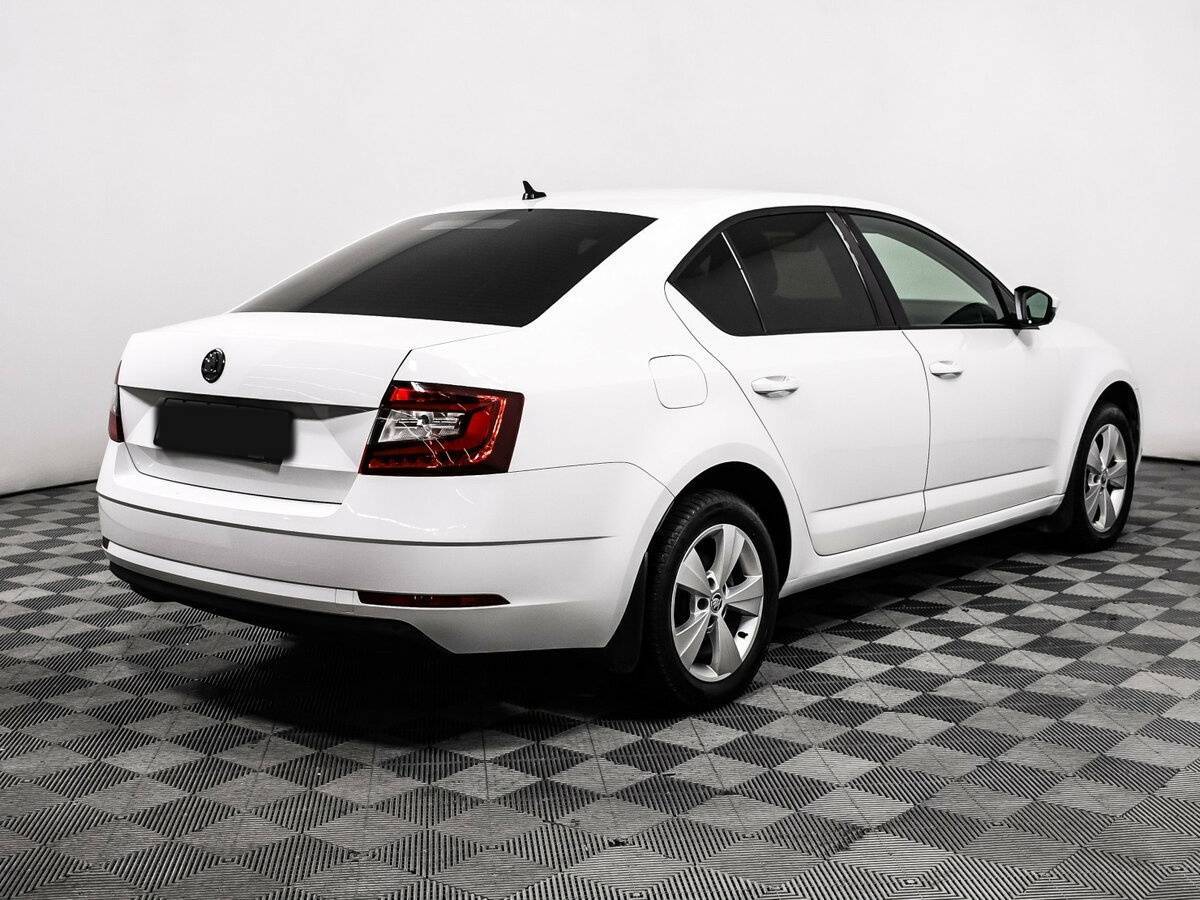 Skoda Octavia 2017 года с пробегом. Фото: #4