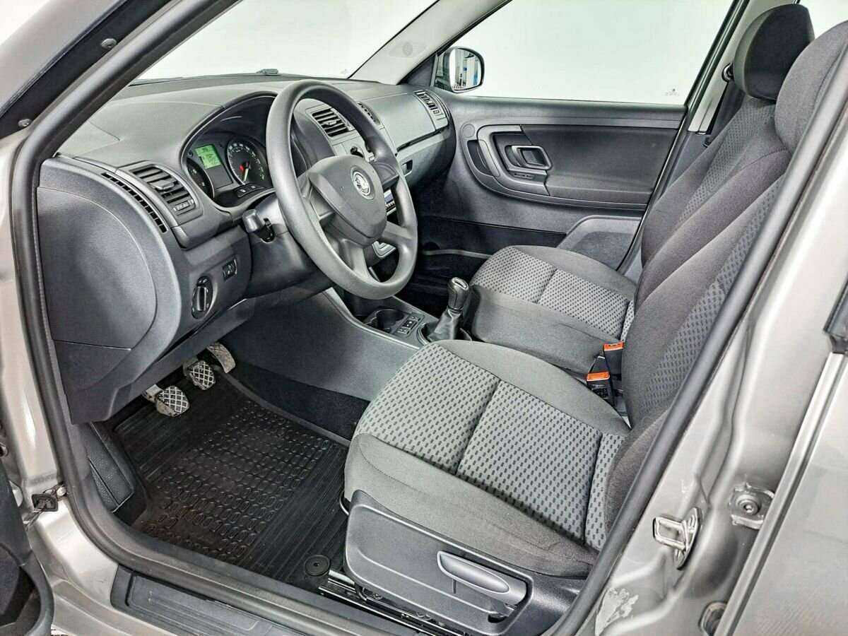 Skoda Fabia 2013 года с пробегом. Фото: #13