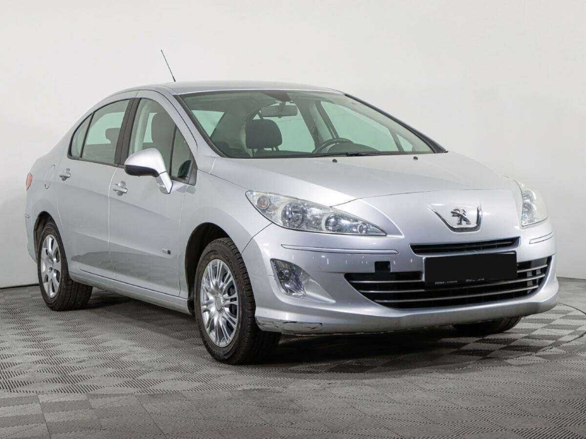 Peugeot 408 2016 года с пробегом. Фото: #2