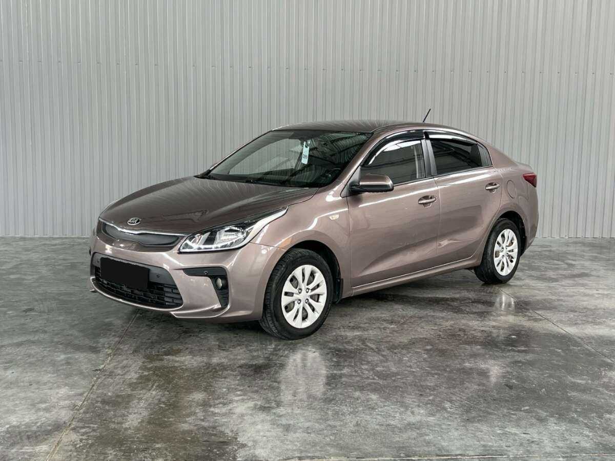 Kia Rio 2018 года с пробегом. Посмотреть фото
