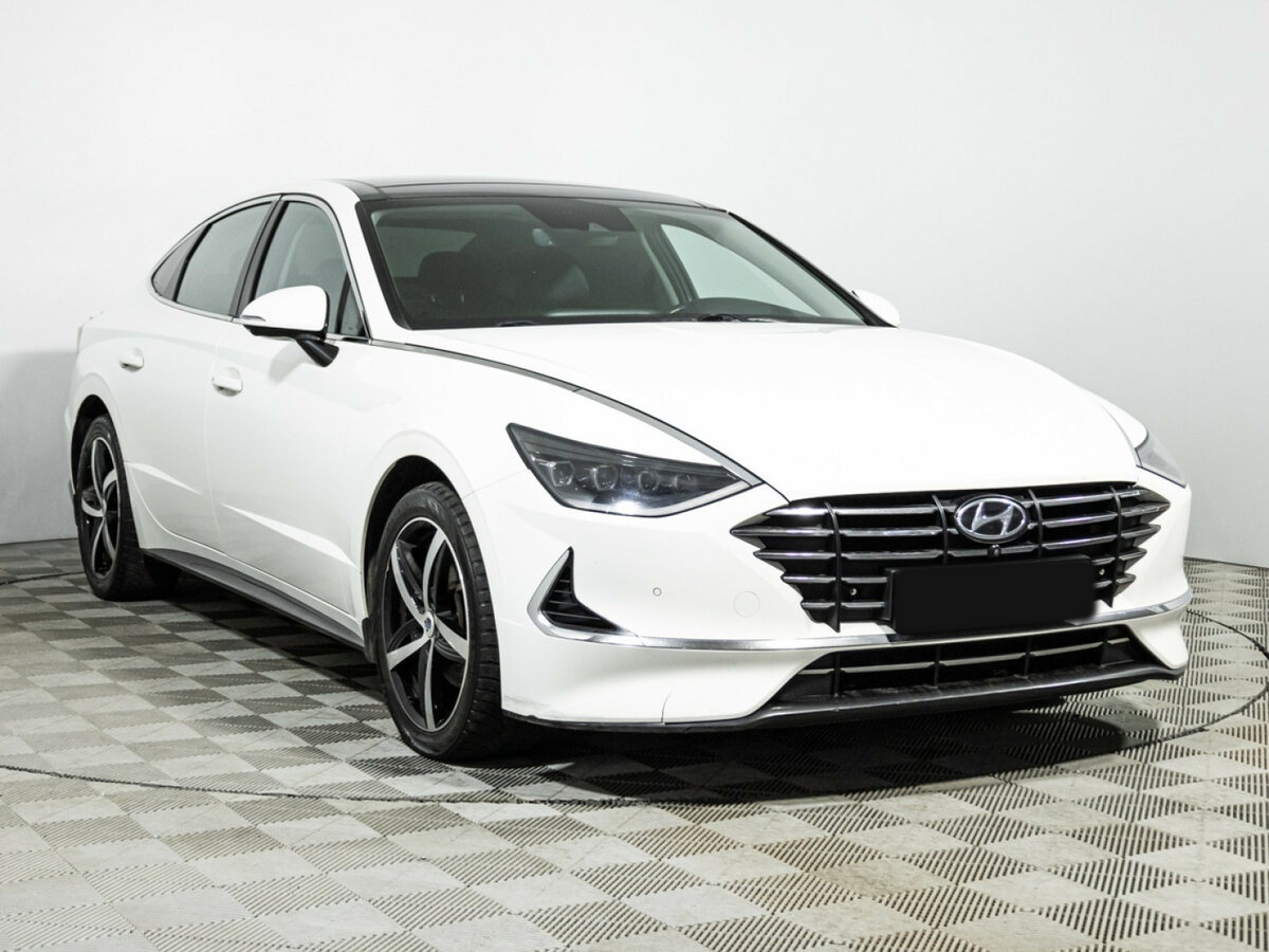 Hyundai Sonata 2021 года с пробегом. Фото: #2