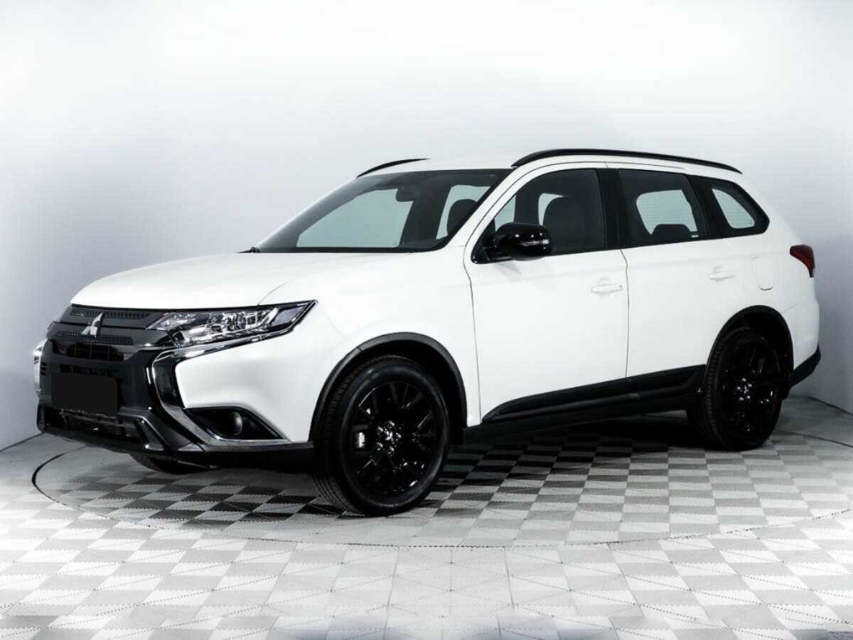 Mitsubishi Outlander 2021 года с пробегом. Посмотреть фото