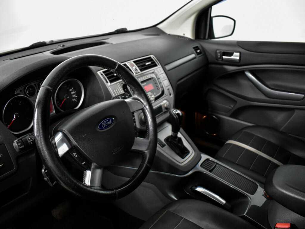 Ford Kuga 2012 года с пробегом. Фото: #6