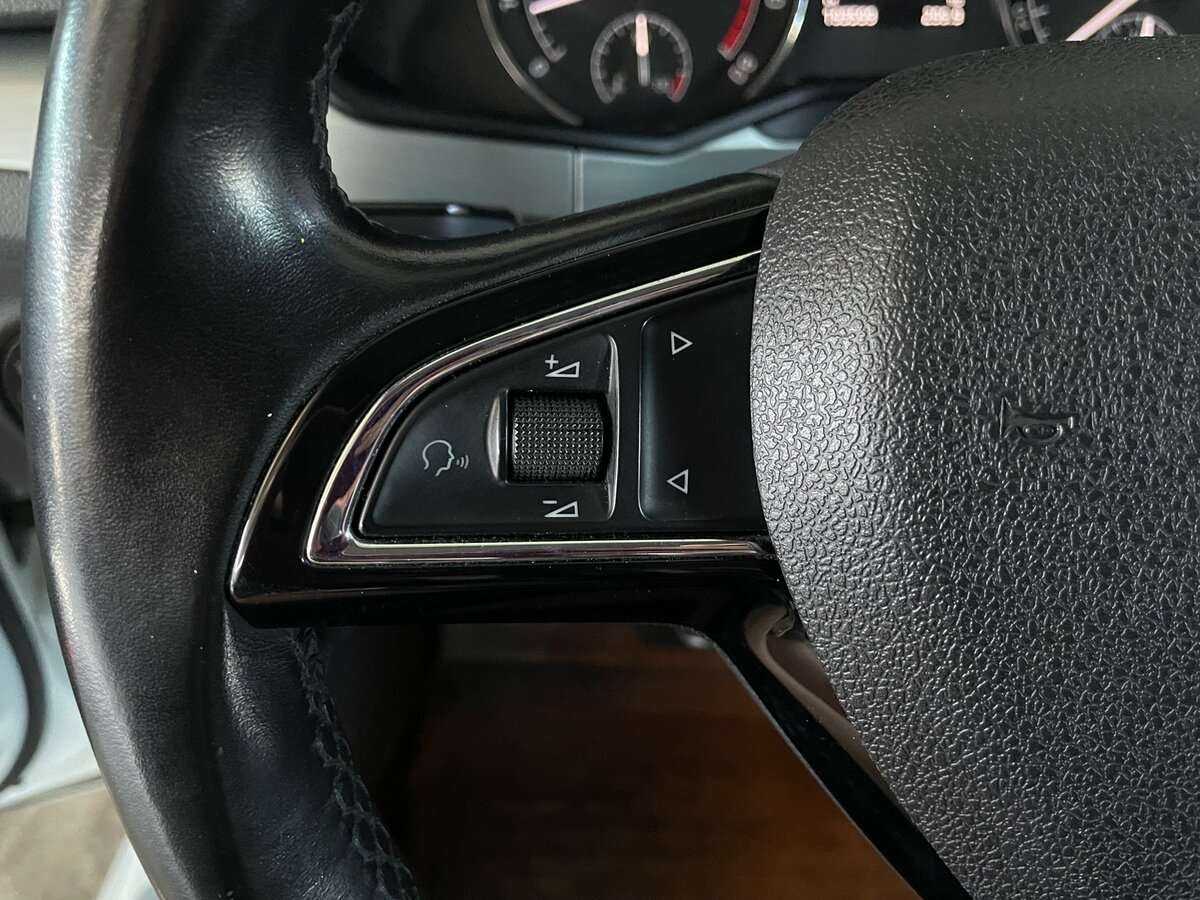 Skoda Superb 2015 года с пробегом. Фото: #10