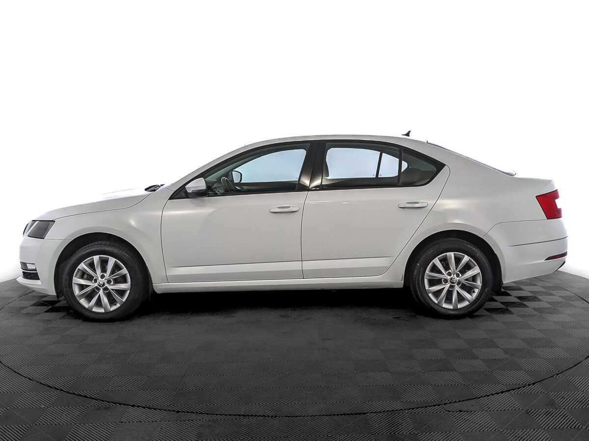 Skoda Octavia 2017 года с пробегом. Фото: #7