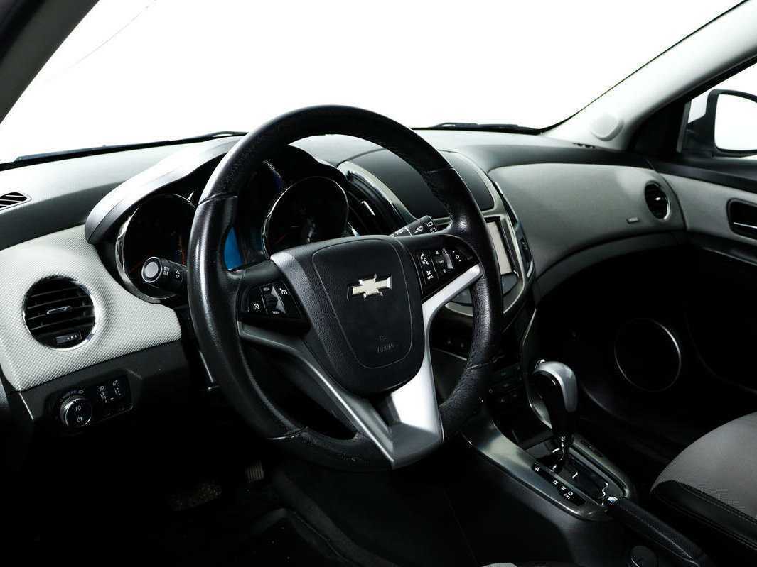Chevrolet Cruze 2014 года с пробегом. Фото: #12