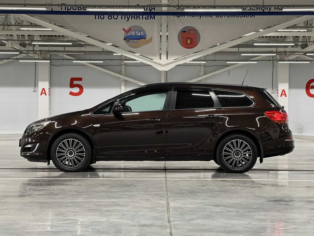 Opel Astra 2013 года с пробегом. Фото: #7