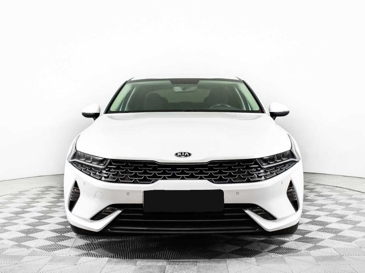 Kia K5 2020 года с пробегом. Фото: #1