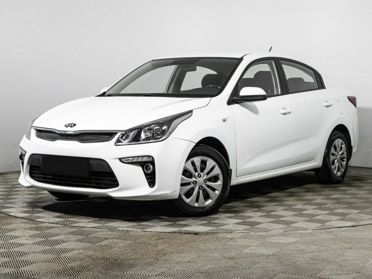 Kia Rio 2018 года с пробегом. Посмотреть фото