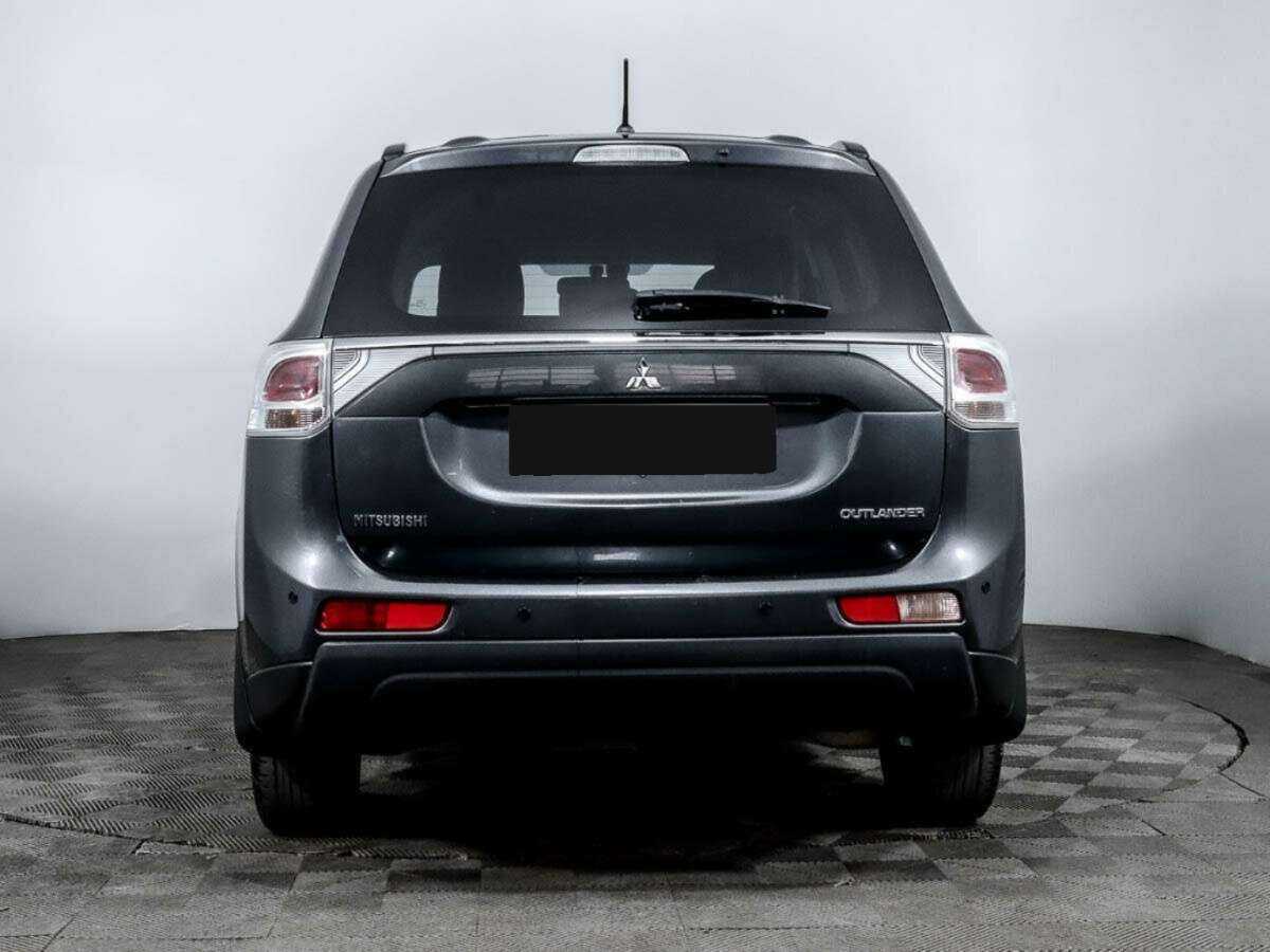 Mitsubishi Outlander 2013 года с пробегом. Фото: #4