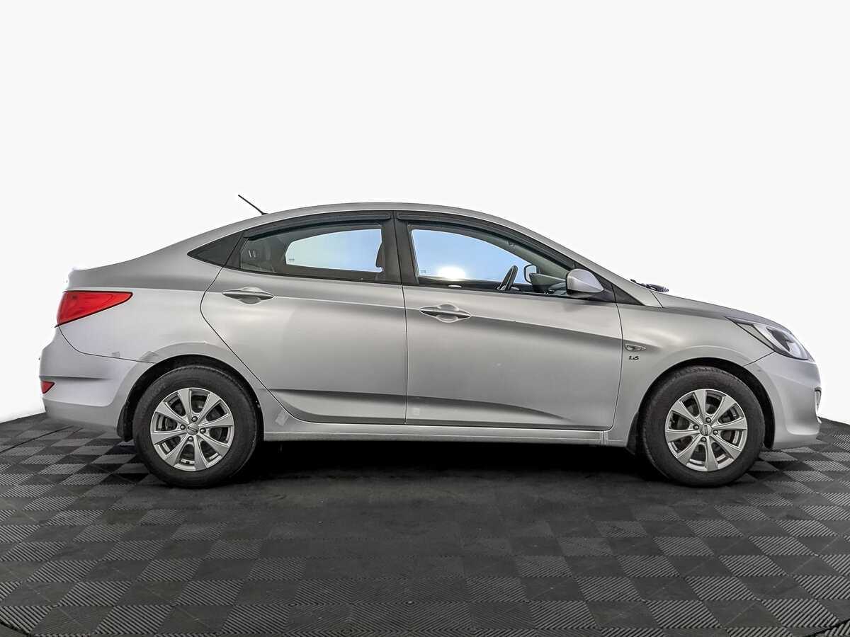 Hyundai Solaris 2012 года с пробегом. Фото: #3