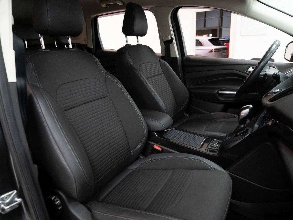 Б/У Форд Куга 2018 года. Фото: #8