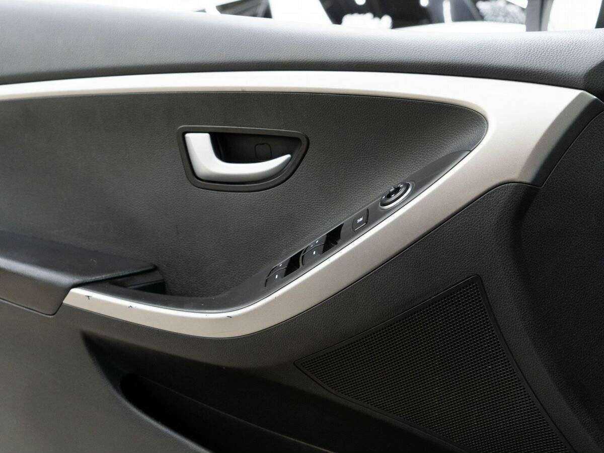 Б/У Хендай ай30 2014 года. Фото: #12