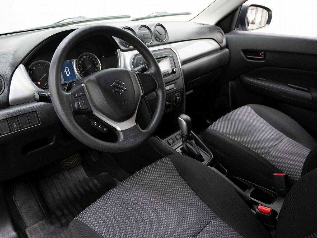 Б/У Сузуки Витара 2016 года. Фото: #9