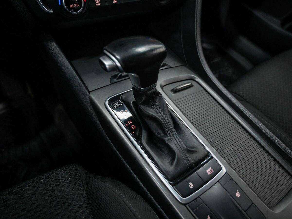 Б/У Киа Оптима 2017 года. Фото: #16