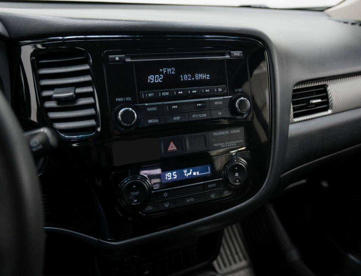 Mitsubishi Outlander 2018 года с пробегом. Фото: #11