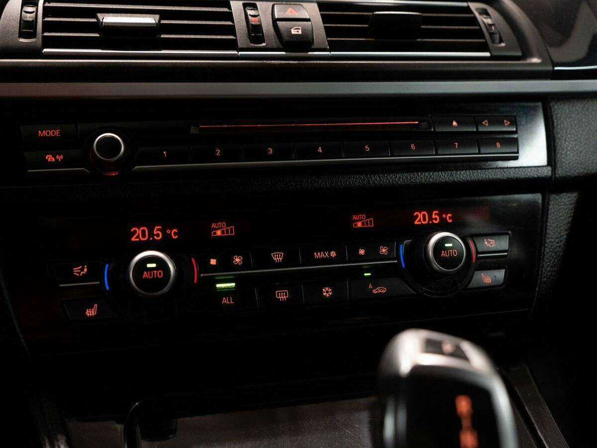 BMW 5 серии 2012 года с пробегом. Фото: #14