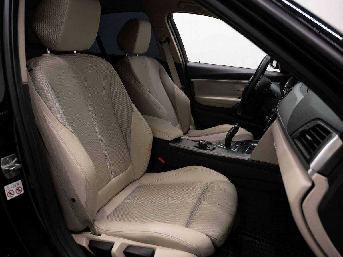 BMW 3 серии 2018 года с пробегом. Фото: #11