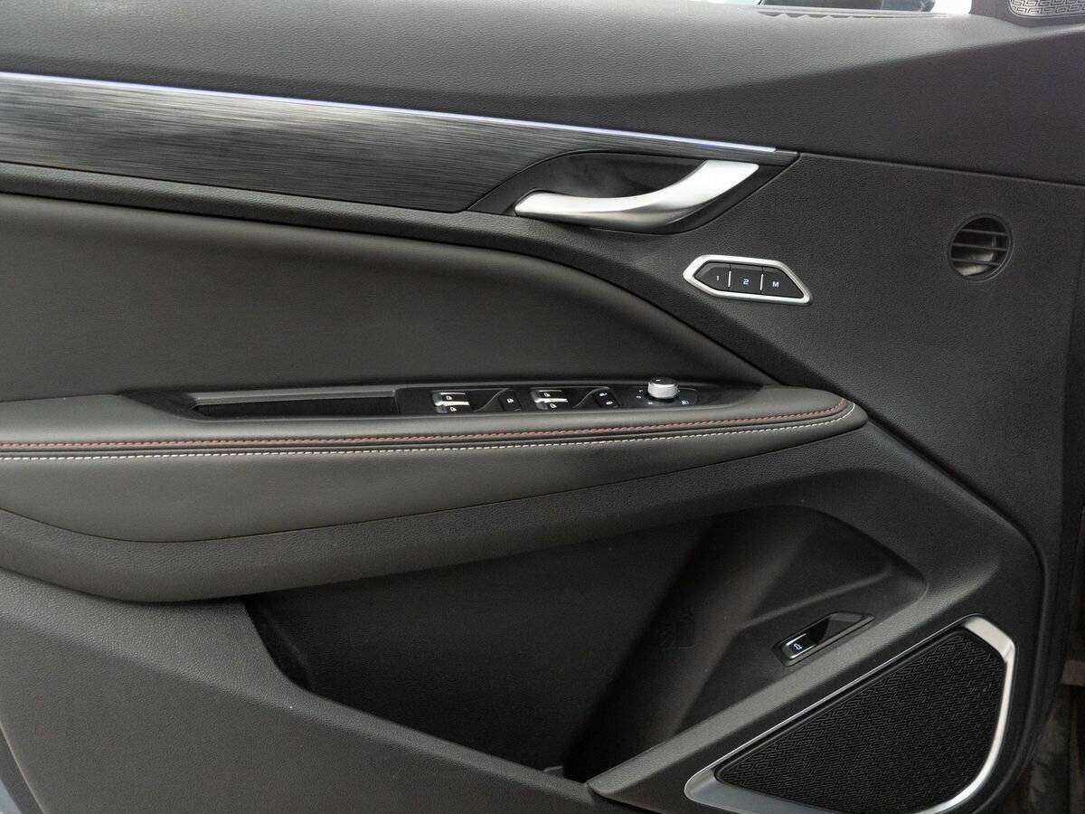 Geely Tugella 2021 года с пробегом. Фото: #14