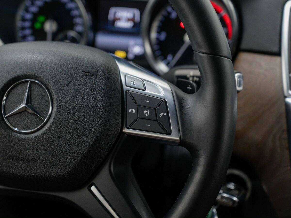 Mercedes-Benz M-Класс 2013 года с пробегом. Фото: #12