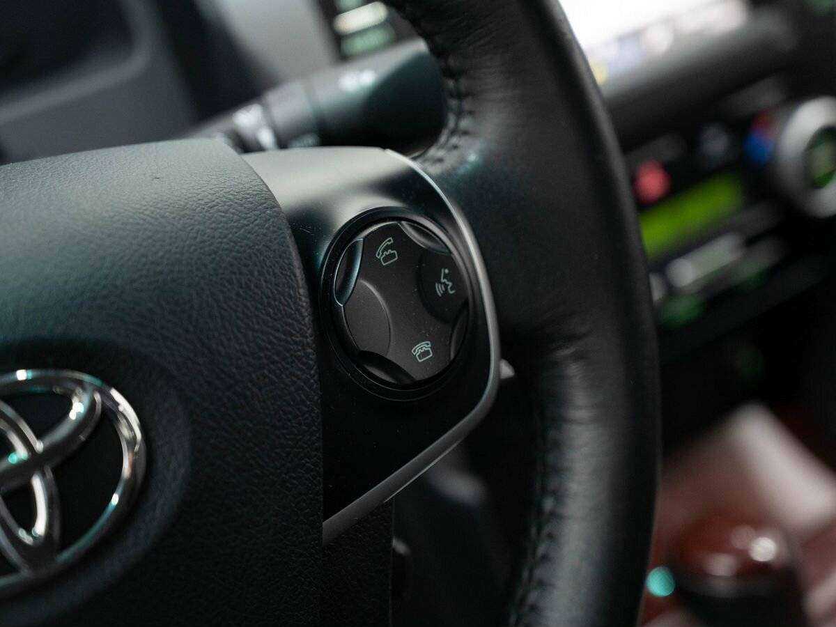 Б/У Тойота Камри 2014 года. Фото: #19