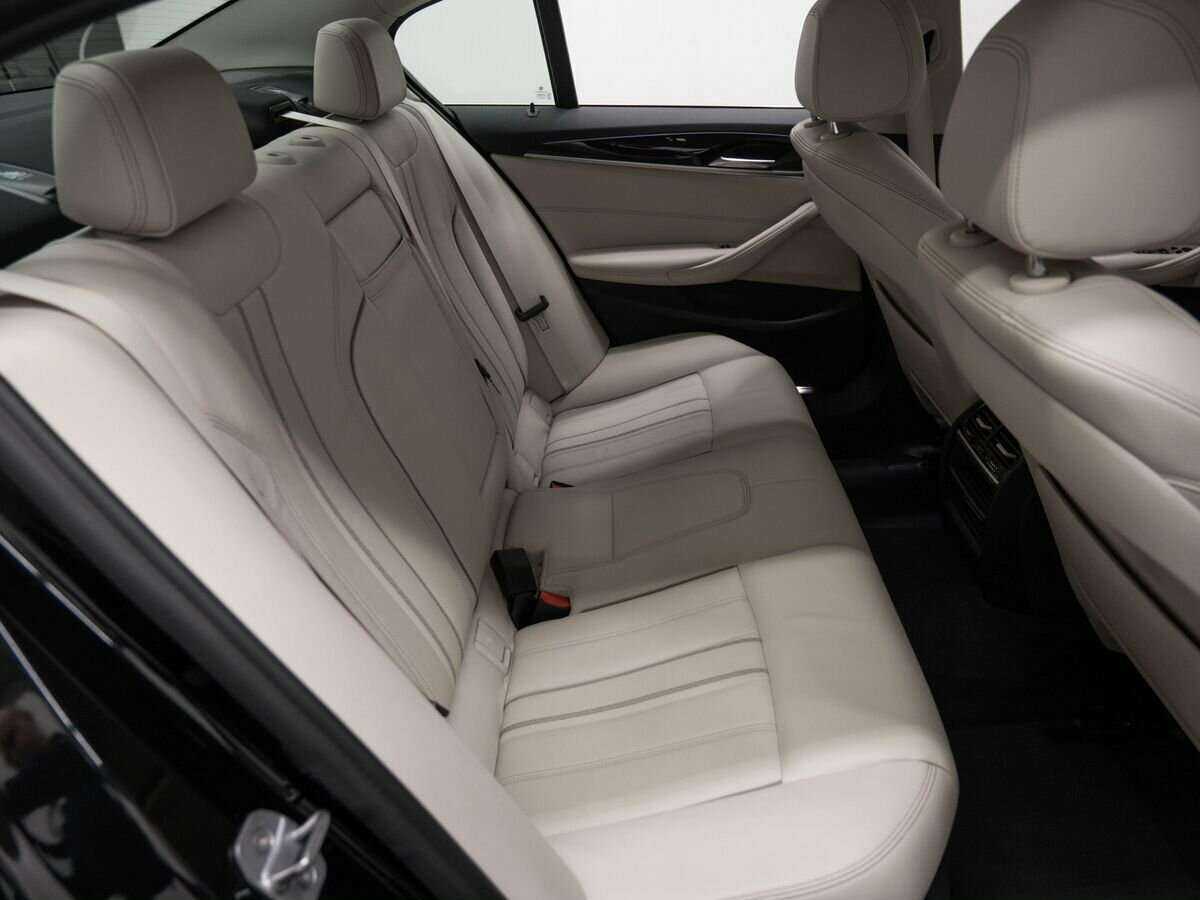 BMW 5 серии 2018 года с пробегом. Фото: #8