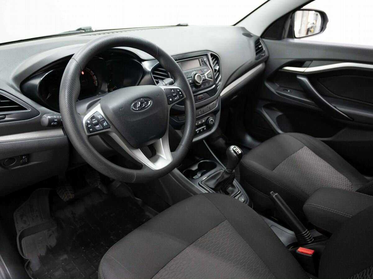 Б/У Лада (ВАЗ) Веста 2020 года. Фото: #6