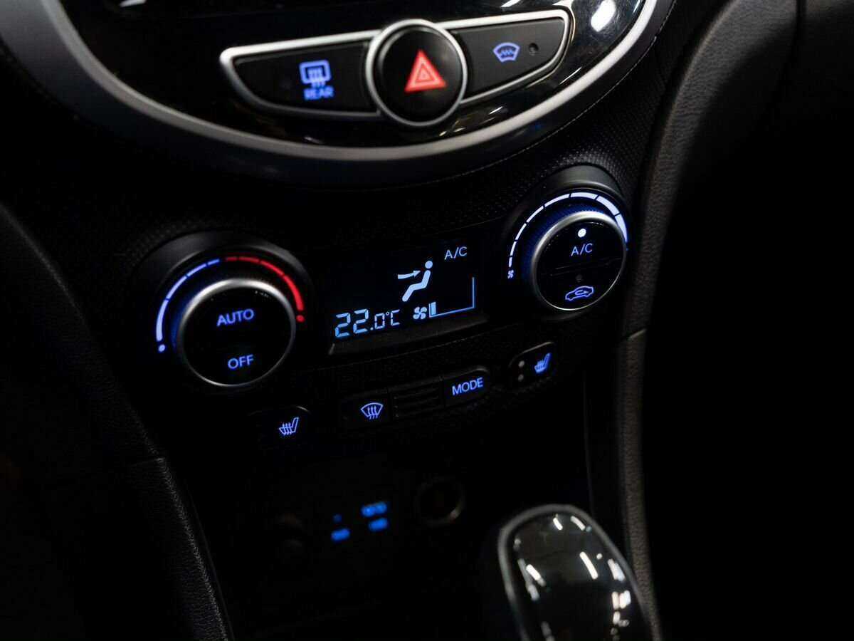 Б/У Хендай Солярис 2015 года. Фото: #10