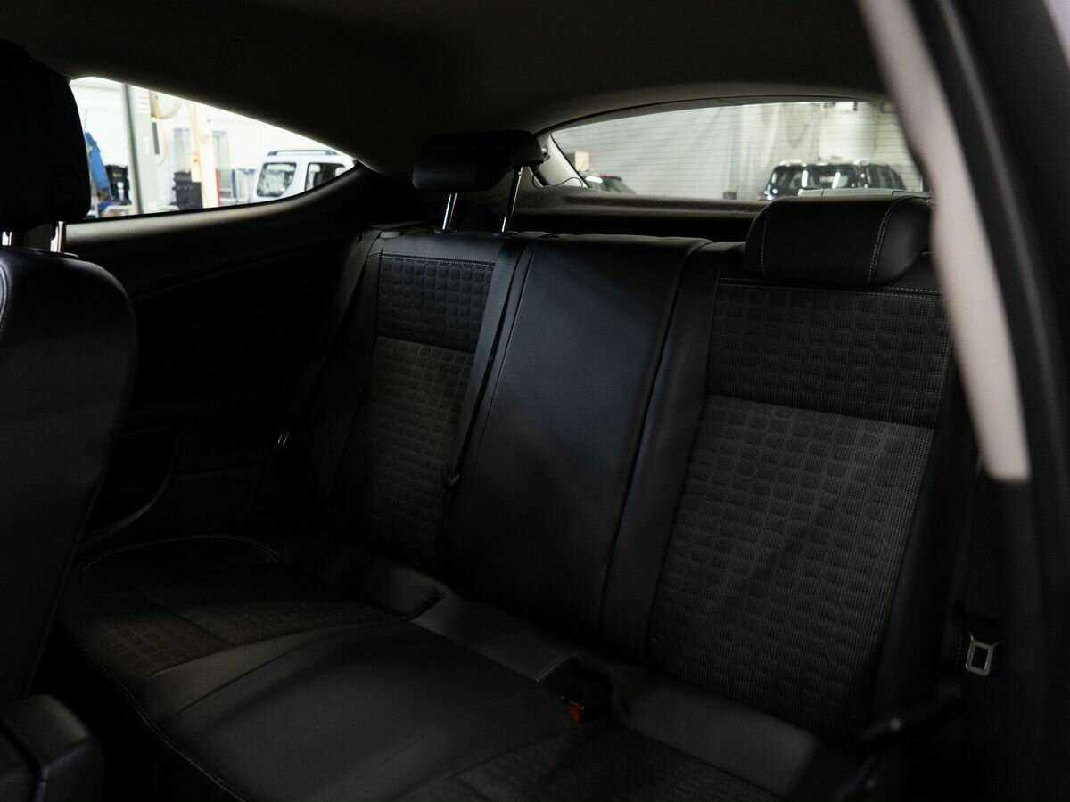 Б/У Опель Астра 2012 года. Фото: #6