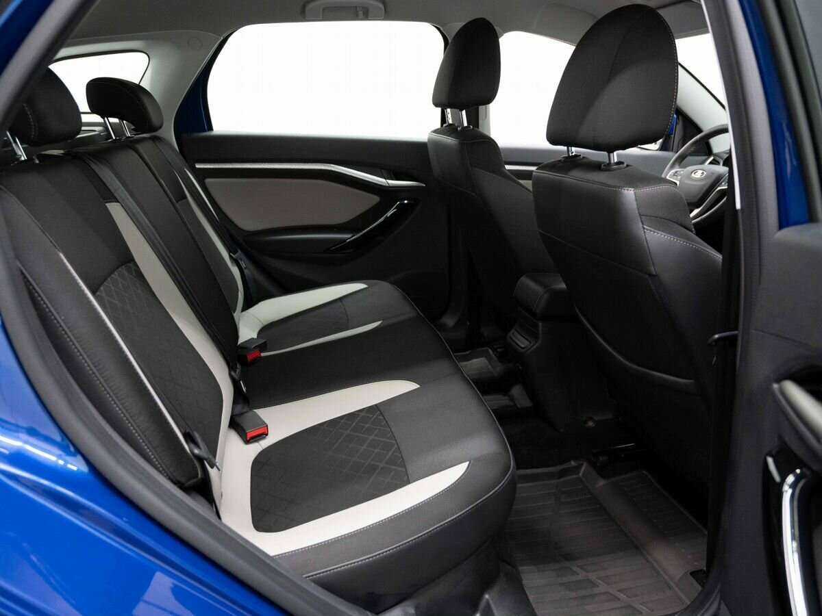 Б/У Лада (ВАЗ) Веста 2021 года. Фото: #10