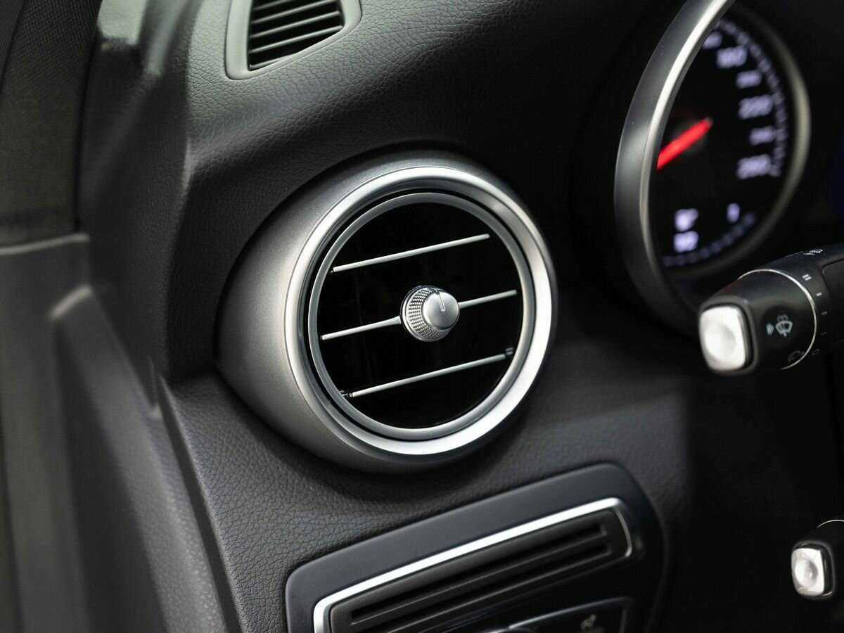 Mercedes-Benz C-Класс 2016 года с пробегом. Фото: #13