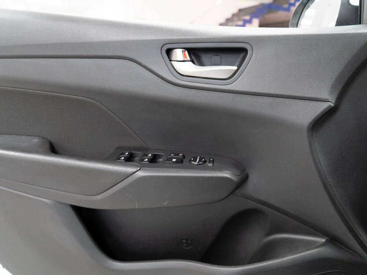 Б/У Хендай Солярис 2019 года. Фото: #12