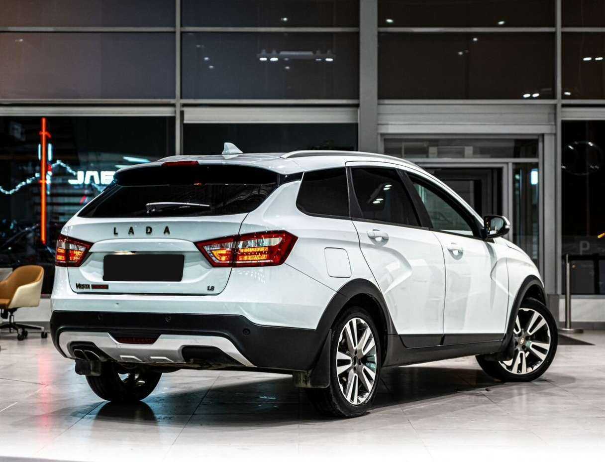 Б/У Лада (ВАЗ) Веста 2018 года. Фото: #2