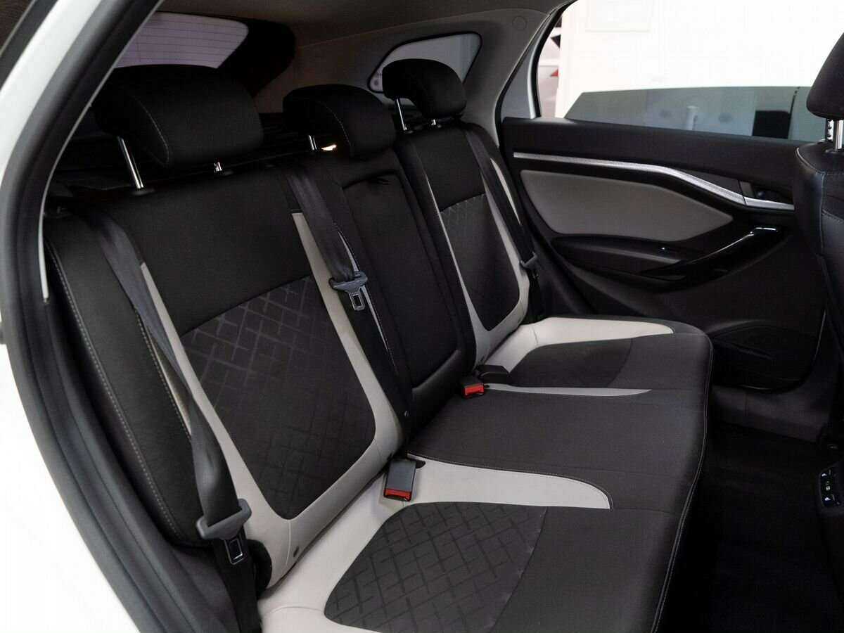 Б/У Лада (ВАЗ) Веста 2018 года. Фото: #7