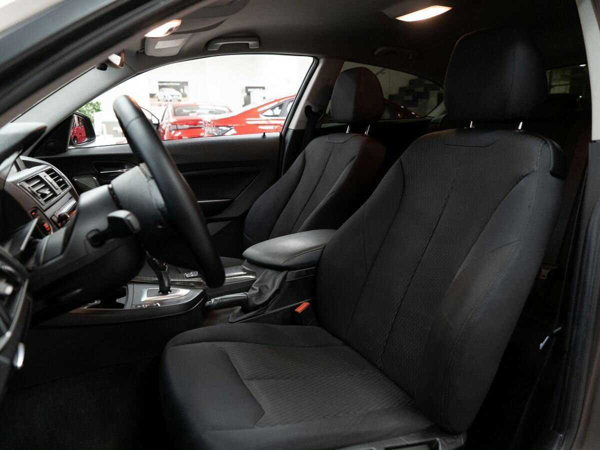 BMW 1 серии 2012 года с пробегом. Фото: #5