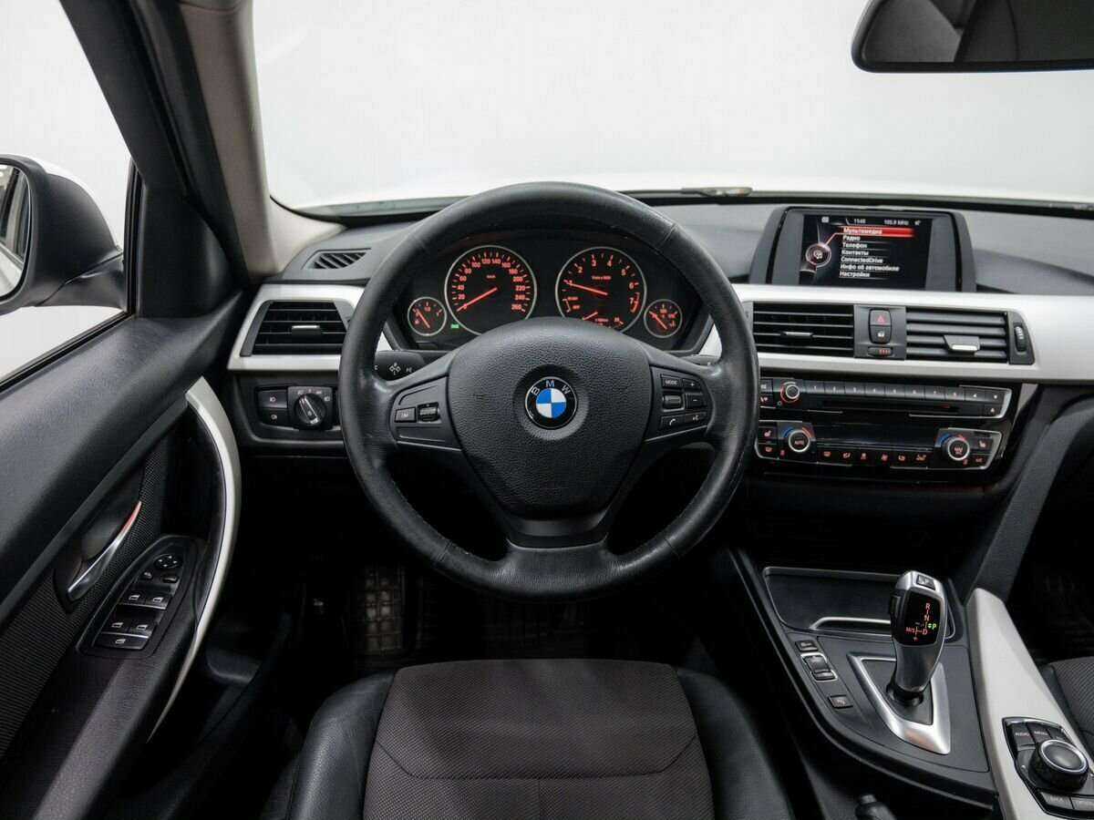 BMW 3 серии 2016 года с пробегом. Фото: #10