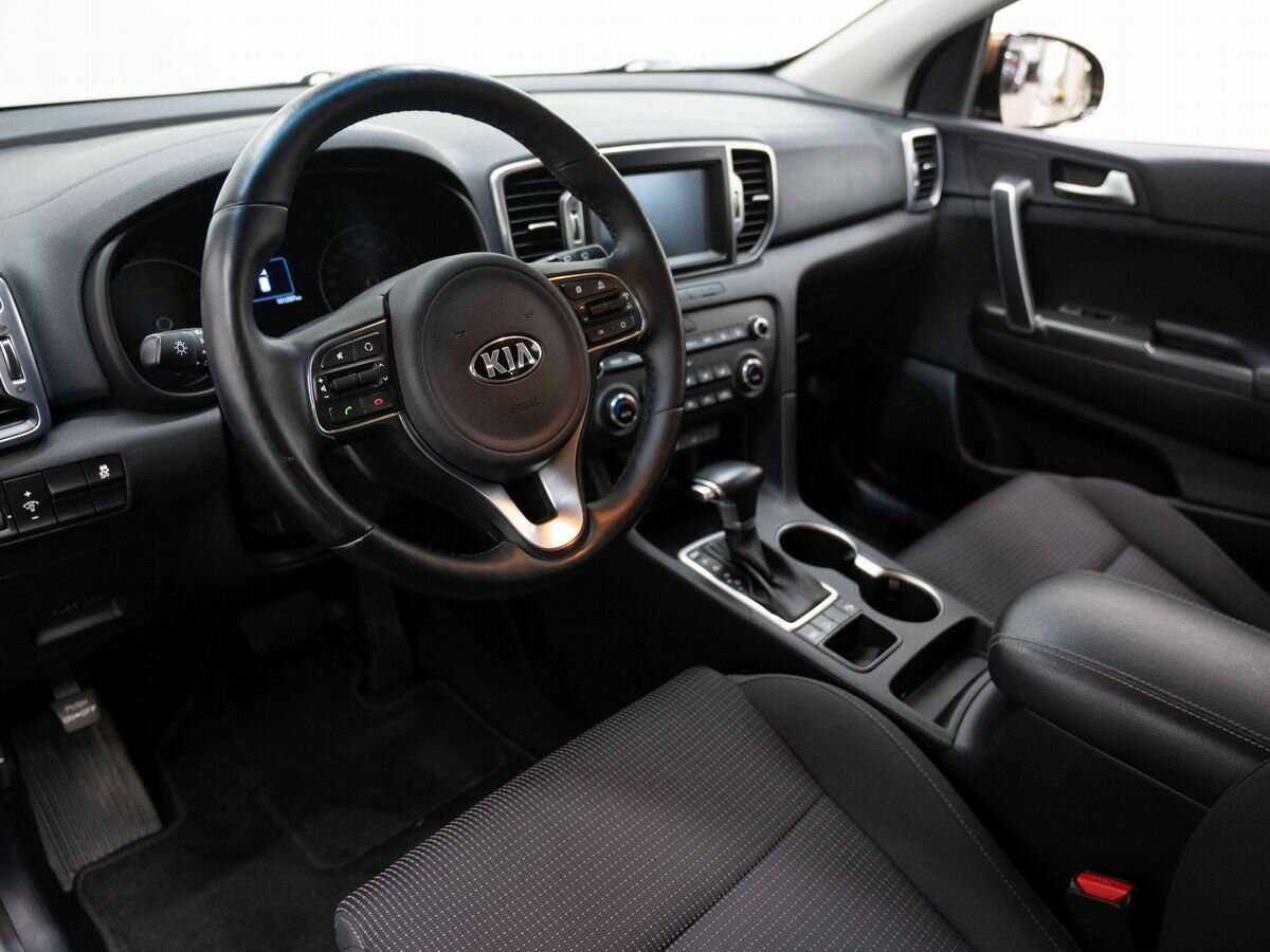 Б/У Киа Спортейдж 2016 года. Фото: #6