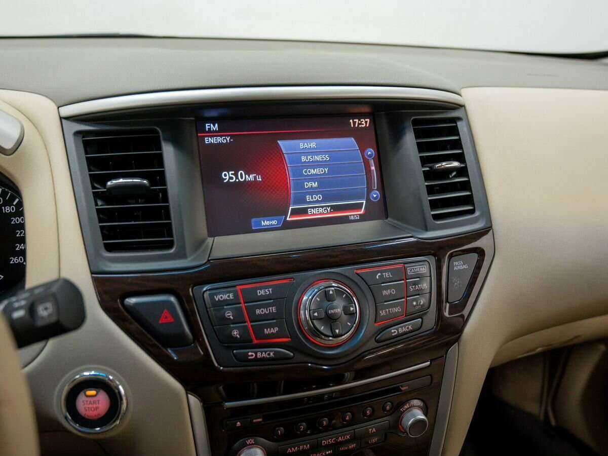 Б/У Ниссан Патфайндер 2014 года. Фото: #27