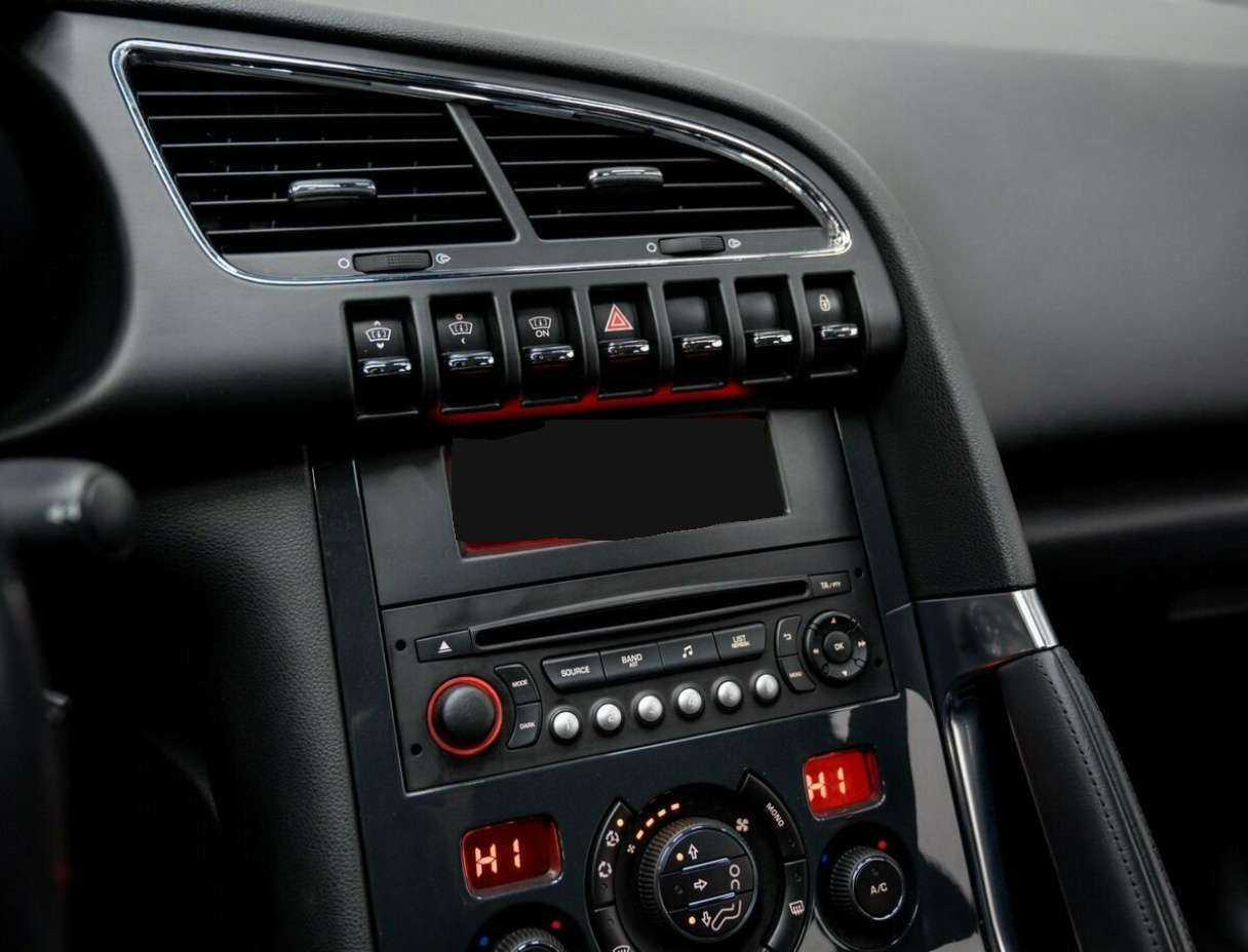 Б/У Пежо 3008 2014 года. Фото: #19