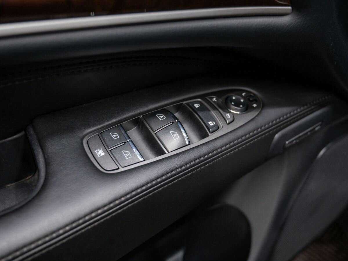 Infiniti QX60 2015 года с пробегом. Фото: #14