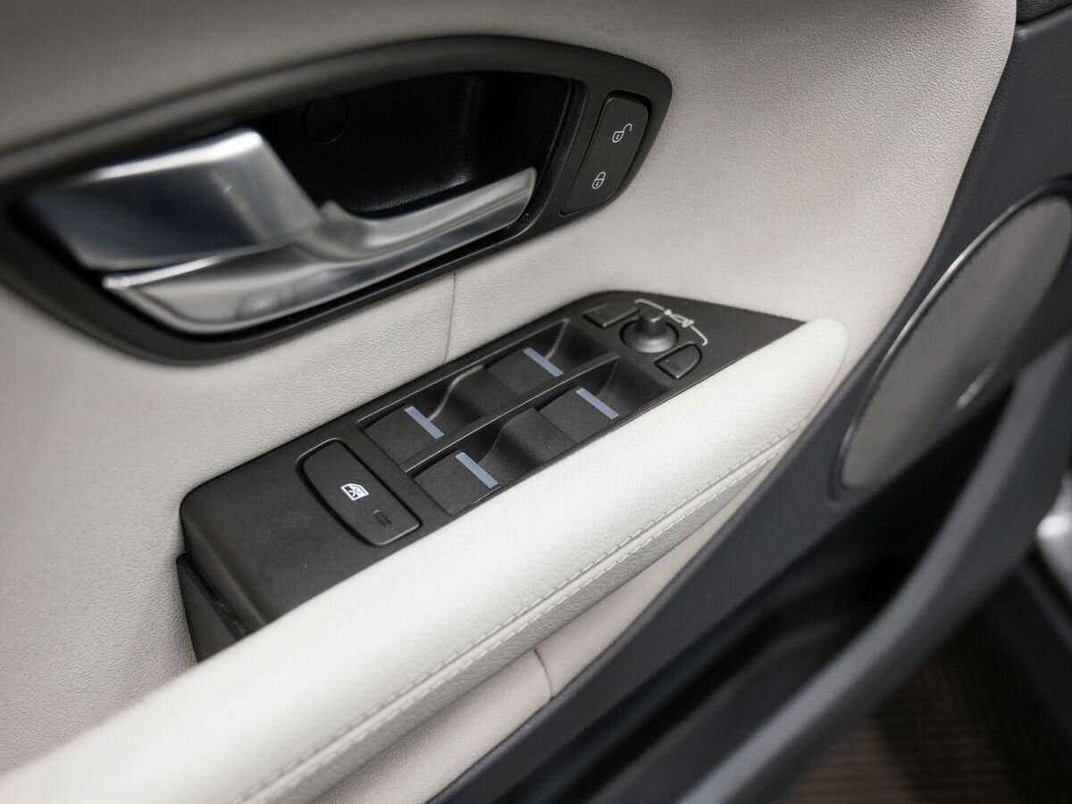 Land Rover Range Rover Evoque 2015 года с пробегом. Фото: #15